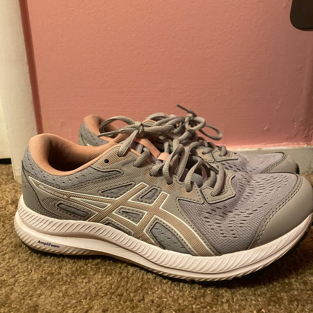 ASICS Women's Gray and Pink Athletic Shoes